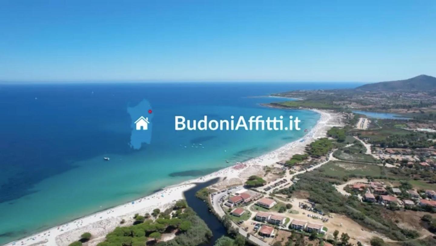 Villetta Con Giardino A Budoni Kültér fotó